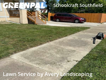 Lawn Cut nearby Detroit, MI, 