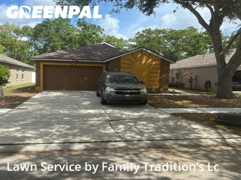 Grass Cutting nearby Riverview, FL, 