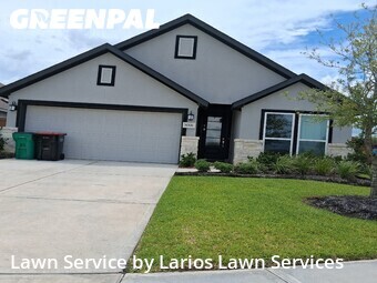 Grass Cutting nearby Rosharon, TX, 