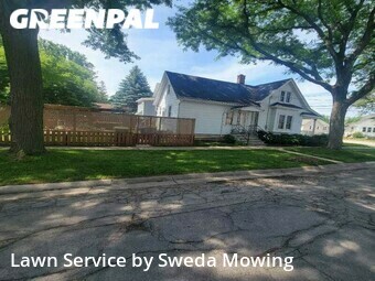 Yard Cutting nearby Green Bay, WI, 