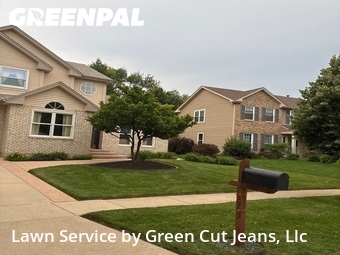 Lawn Cutting nearby Elgin, IL, 