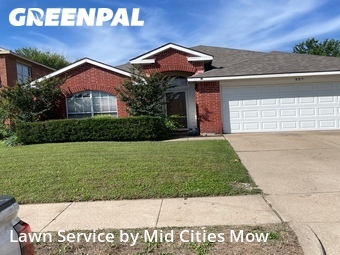 Lawn Mowing nearby Saginaw, TX, 
