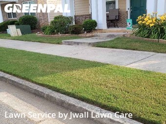 Lawn Mowing Service nearby Fairburn, GA, 