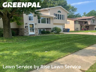 Grass Cutting in Moline, 61265, Yard Maintenance by Rise Lawn Service, work completed in Dec , 2025