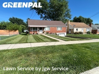 Lawn Maintenance nearby Cincinnati, OH, 