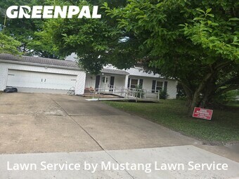 Lawn Maintenance nearby Warren, OH, 