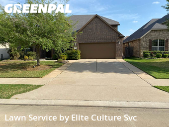 Grass Cut nearby Fulshear, TX, 