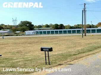 Lawn Cutting nearby White Bluff, TN, 