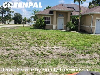 Lawn Care Service nearby Fort Myers, FL, 