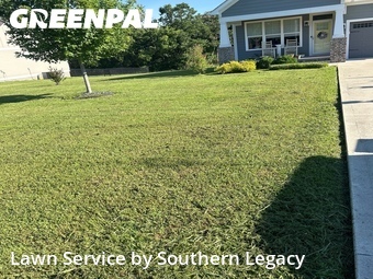 Lawn Service nearby Bon Aqua, TN, 