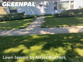 Lawn Care Service nearby Elmhurst, IL, 