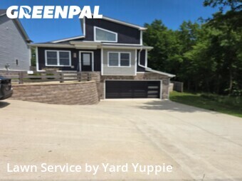 Lawn Cutin Clarksville,37043,Lawn Cut by Yard Yuppie, work completed in Jun , 2026
