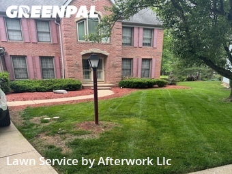 Grass Cutting nearby Strongsville, OH, 