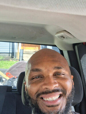 GreenPal customer review profile photo for Theo Montgomery 