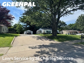 Lawn Mow nearby Saint Charles, MO, 