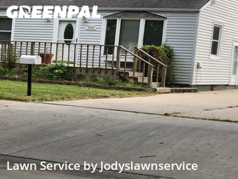 Yard Mowing nearby Council Bluffs, NE, 