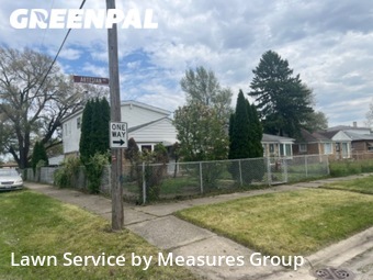 Lawn Mowing nearby Harvey, IL, 