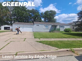 Lawn Care nearby Cuyahoga Falls, OH, 