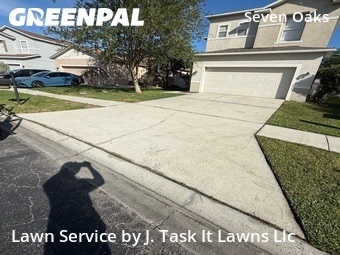 Lawn Mowing Service nearby Wesley Chapel, FL, 