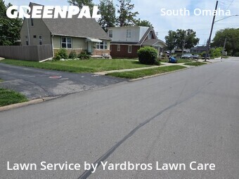 Grass Cutting nearby Omaha, NE, 