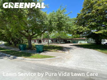 Grass Cut nearby La Marque, TX, 