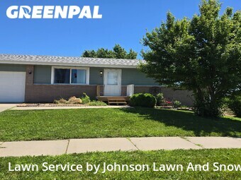 Lawn Mowing Service nearby Lincoln, NE, 