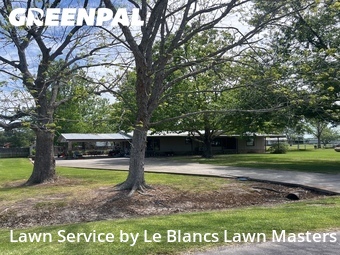 Yard Mowing nearby Saint Martinville, LA, 