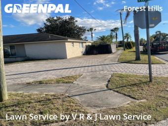 Lawn Mowing nearby Holiday, FL, 