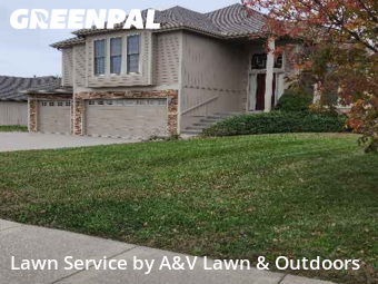 Lawn Mowing Service nearby Kansas City, MO, 