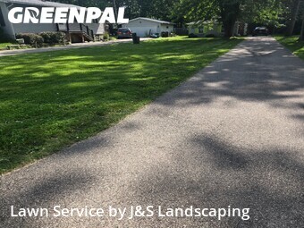 Yard Mowing nearby Crystal Lake, IL, 