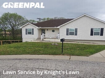 Lawn Mowing Service nearby Independence, MO, 