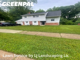 Lawn Mowing nearby Claymont, DE, 