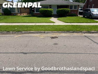 Lawn Maintenance nearby Detroit, MI, 