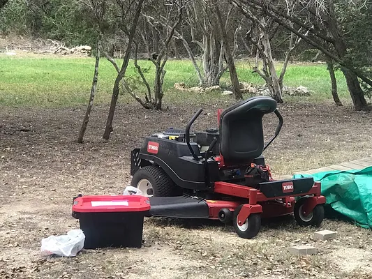Leal’s Lawn Mower Repair Service Photo 17