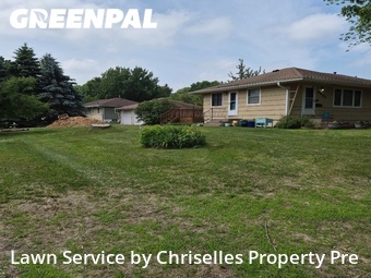 Lawn Care Service nearby Minneapolis, MN, 