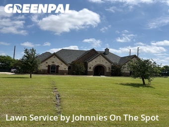 Lawn mowed in Forney, 75126