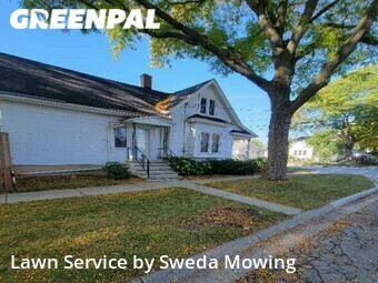 Lawn Cutting nearby Green Bay, WI, 