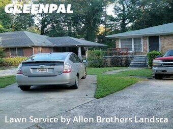 Yard Mowing nearby Riverdale, GA, 