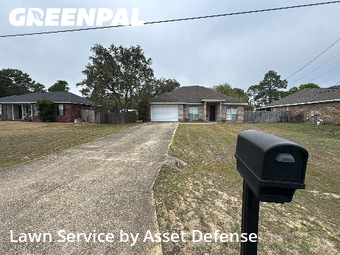 Yard Cutting nearby Navarre, FL, 