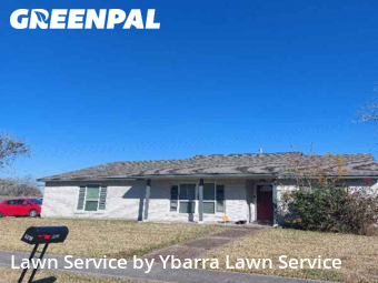 Lawn mowed in La Porte, 77571