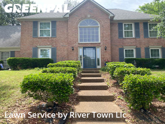 Grass Cutting nearby Memphis, MS, 