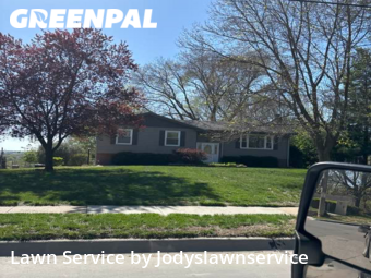 Lawn Care Service nearby Bellevue, NE, 