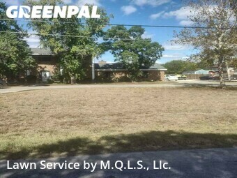 Lawn Care Service nearby Seguin, TX, 