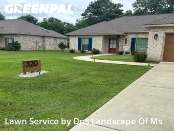 Lawn mowing work completed in Richland, CA
