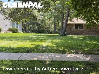 Lawn Maintenance nearby Champaign, IL, 