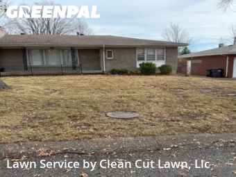 Lawn mowed in Blue Springs, 64015