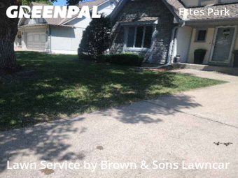 Yard Mowing nearby Shawnee, KS, 