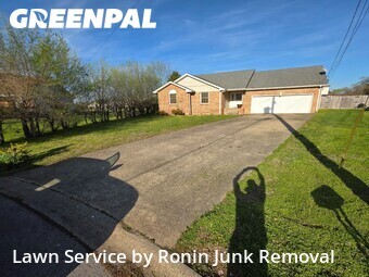 Lawn Mow nearby Clarksville, TN, 