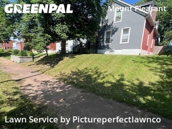 Lawn Mowing Service nearby St. Louis, MO, 