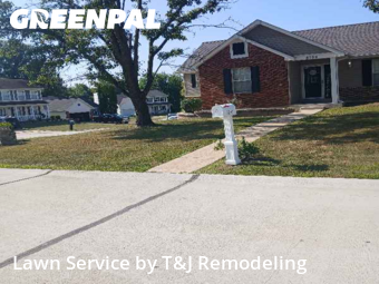 Lawn Mowing nearby Saint Charles, MO, 
